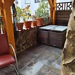 Grosse In Ko-pfaffendorf Nahe Dem Rhein