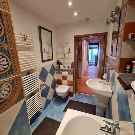 Apartment Grosse In Ko-pfaffendorf Nahe Dem Rhein *