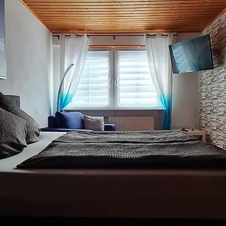 Grosse In Ko-pfaffendorf Nahe Dem Rhein Apartament *