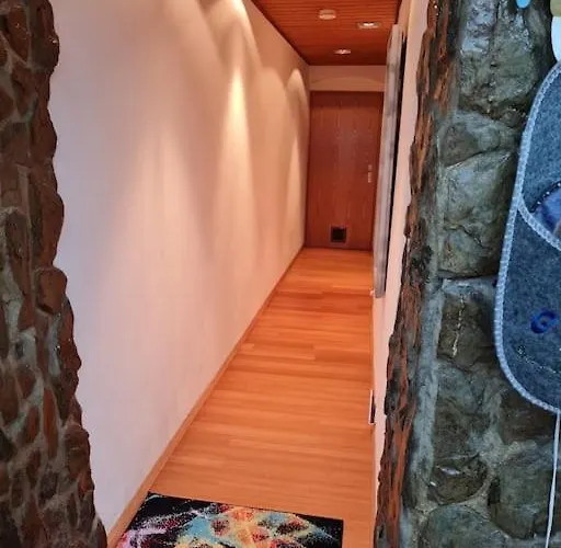 Grosse In Ko-pfaffendorf Nahe Dem Rhein